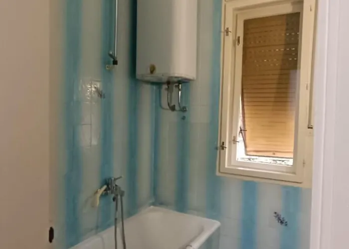 Хостел Small Hill *